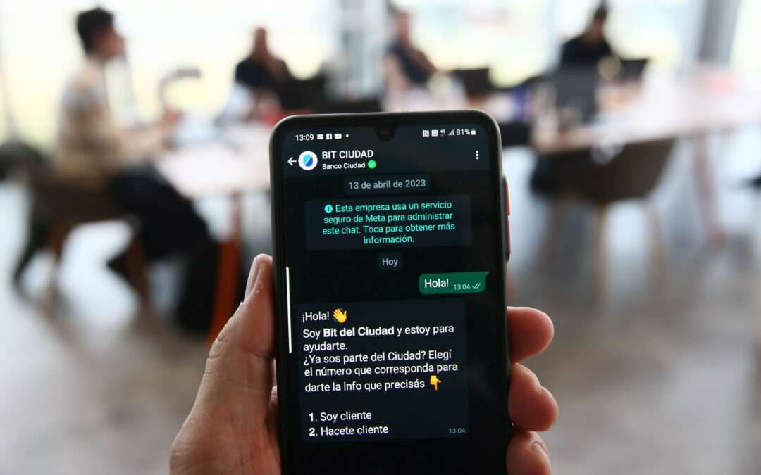 GESTIÓN INTEGRAL DE TARJETAS DE CRÉDITO POR WHATSAPP